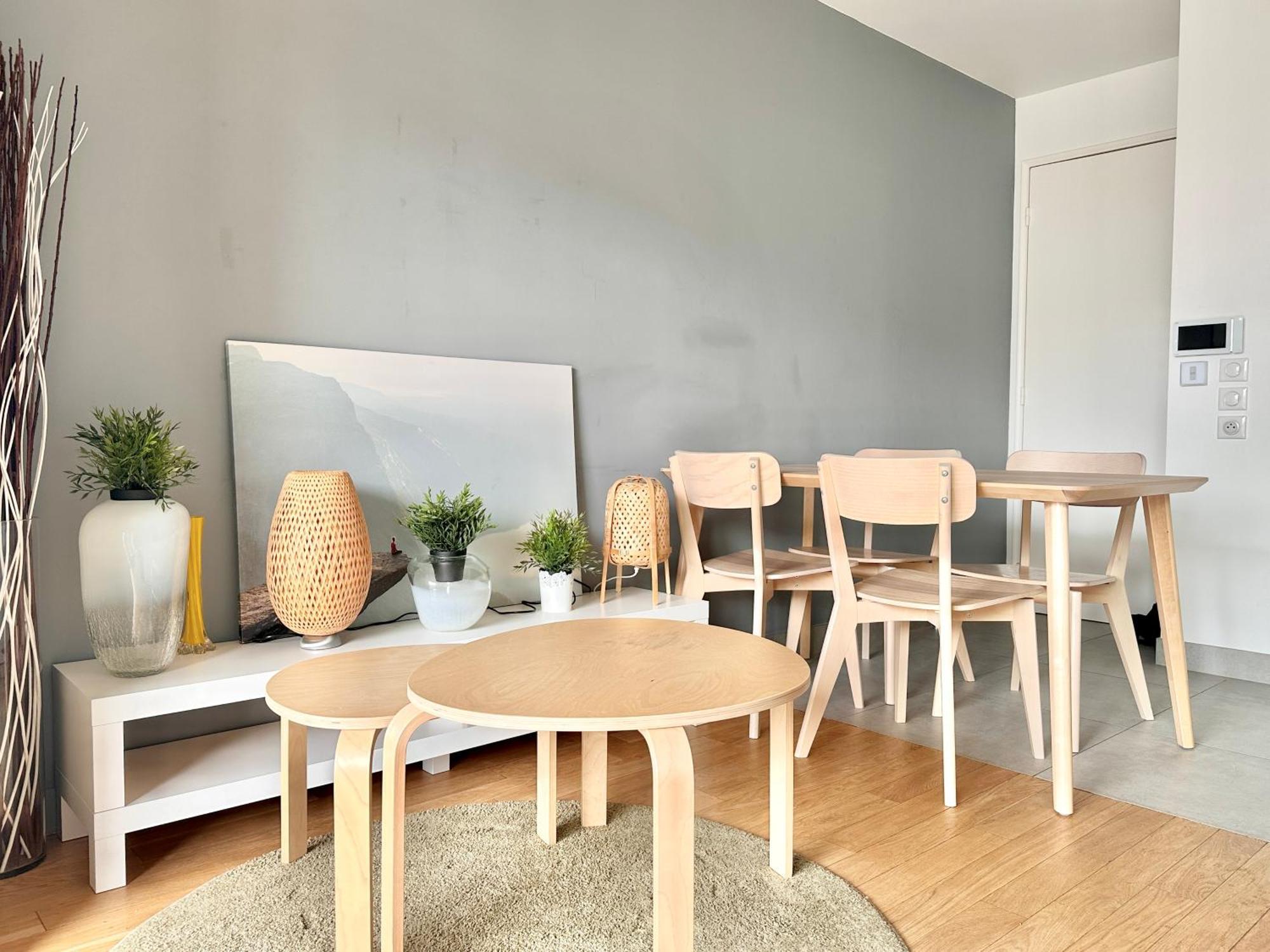 Stylish And Modern Studio In Tolbiac * Parijs