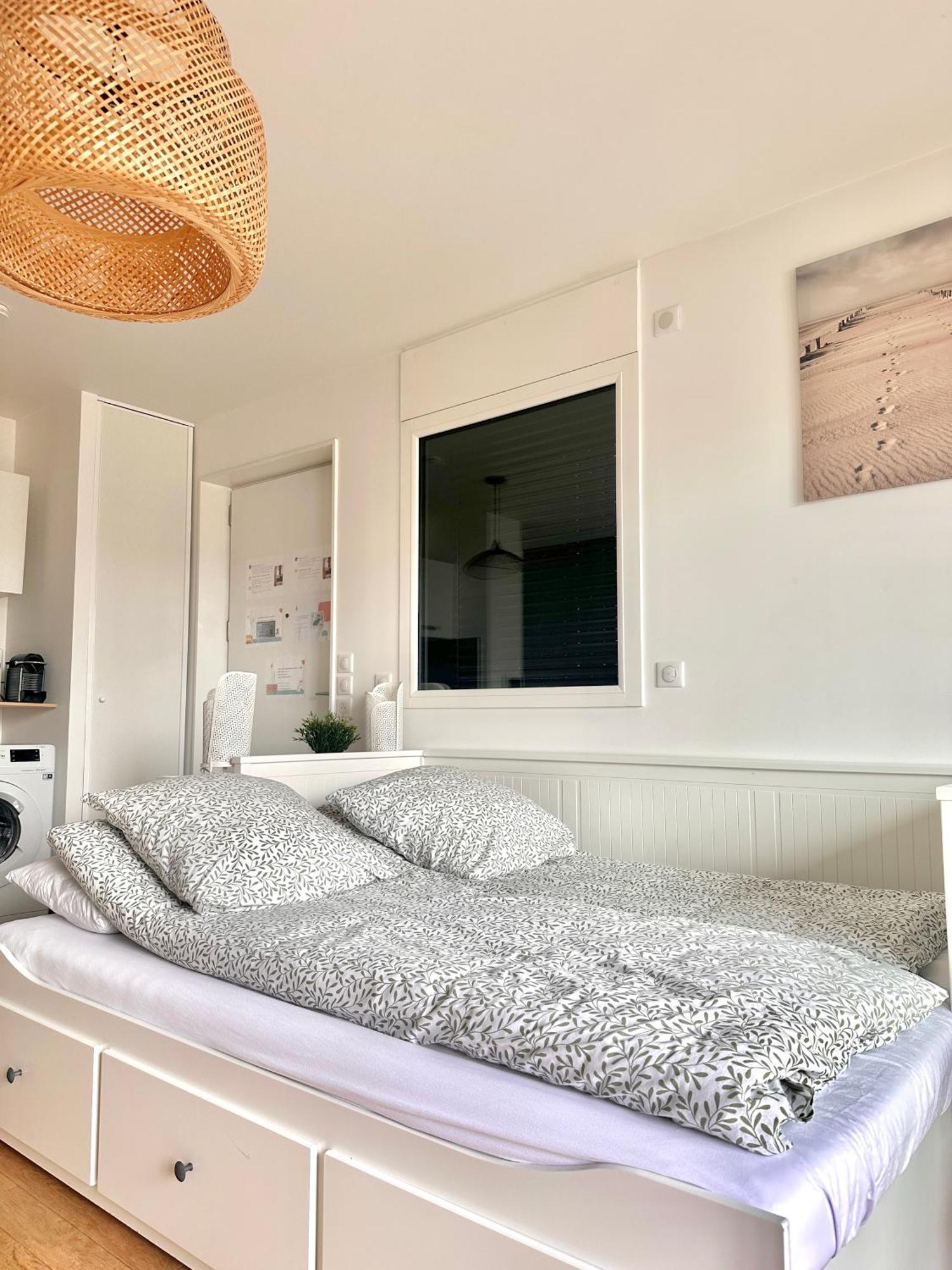 Stylish And Modern Studio In Tolbiac Parijs
